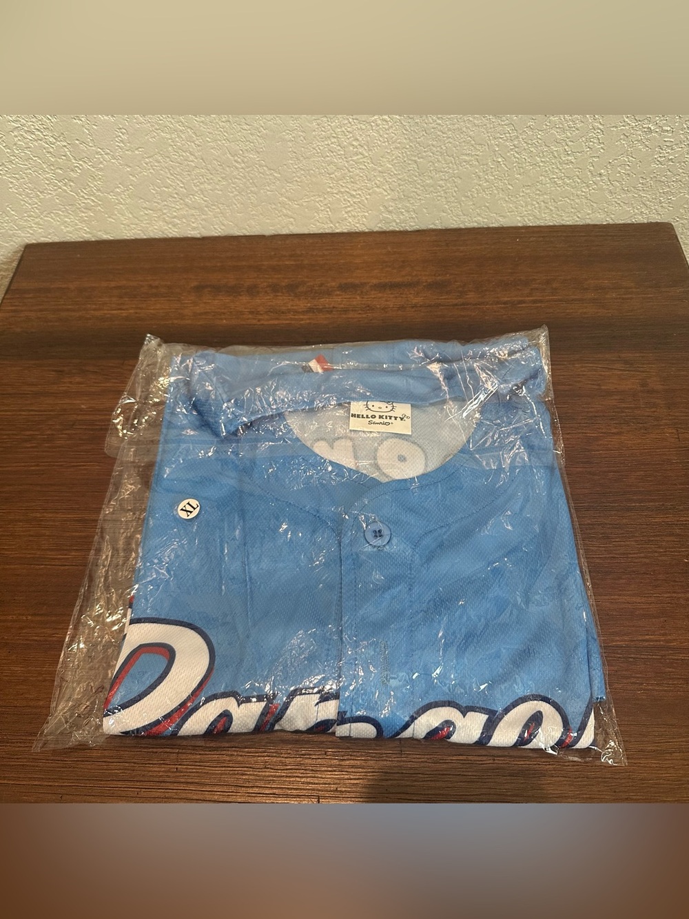 Texas Rangers Hello Kitty Jersey 4/25/26 Size XL
